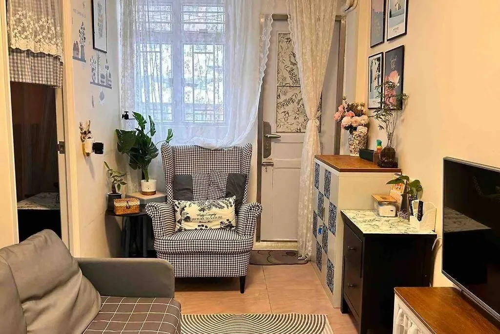 铜锣湾交通便利步行饮食购物应有尽有 Apartment Hong Kong