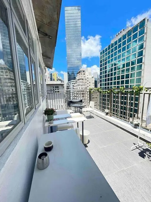 铜锣湾交通便利步行饮食购物应有尽有 Apartment Hong Kong 0*,  China